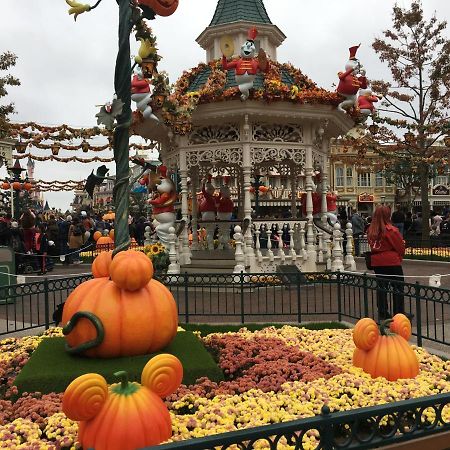 F&B'S Garden 10 Min Disneyland Paris Montry Kültér fotó