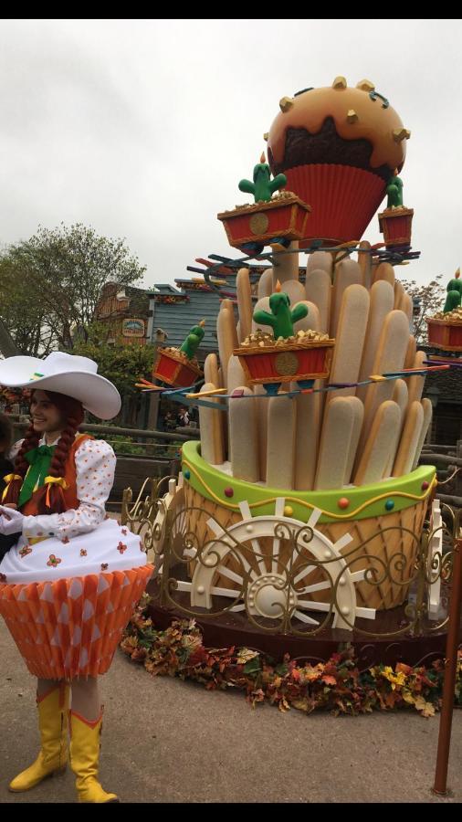 F&B'S Garden 10 Min Disneyland Paris Montry Kültér fotó
